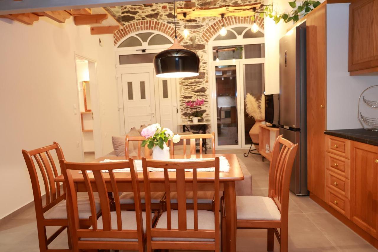 Cane'S Family Guest House Plomari エクステリア 写真